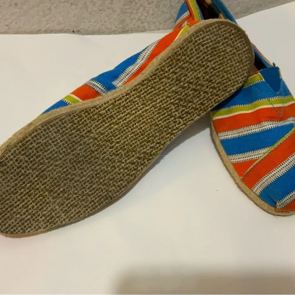 Toms excellent like